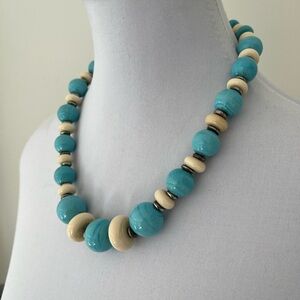 VINTAGE Graduated Bead Necklace Blue Cream Push Button Clasp 18" Classic Chic